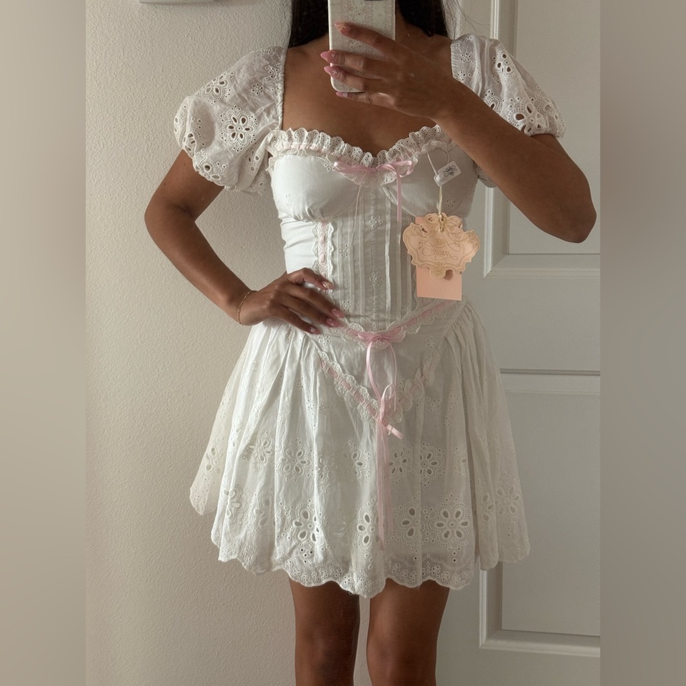 Lacemade eyelet white mini dress with detachable sleeves